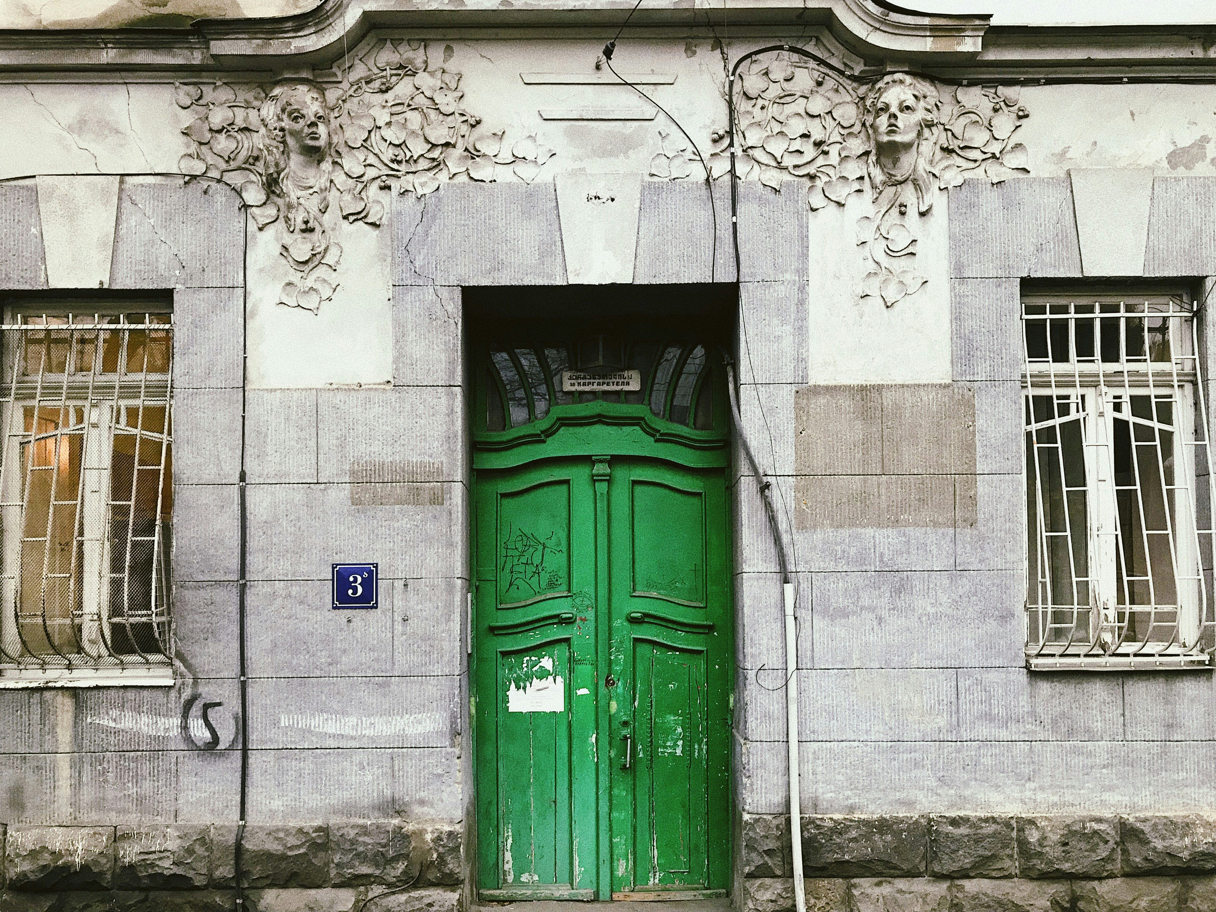 green closed door